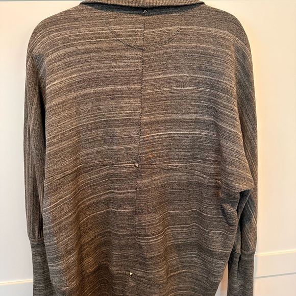 Wilfred Charcoal Knit Cardigan - Picture 3 of 4
